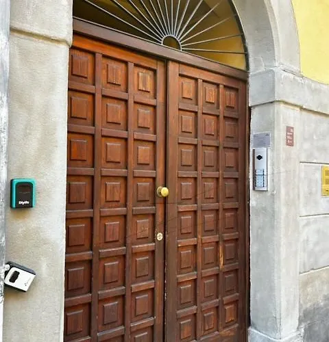 Casa Borgo Antico Apartment *